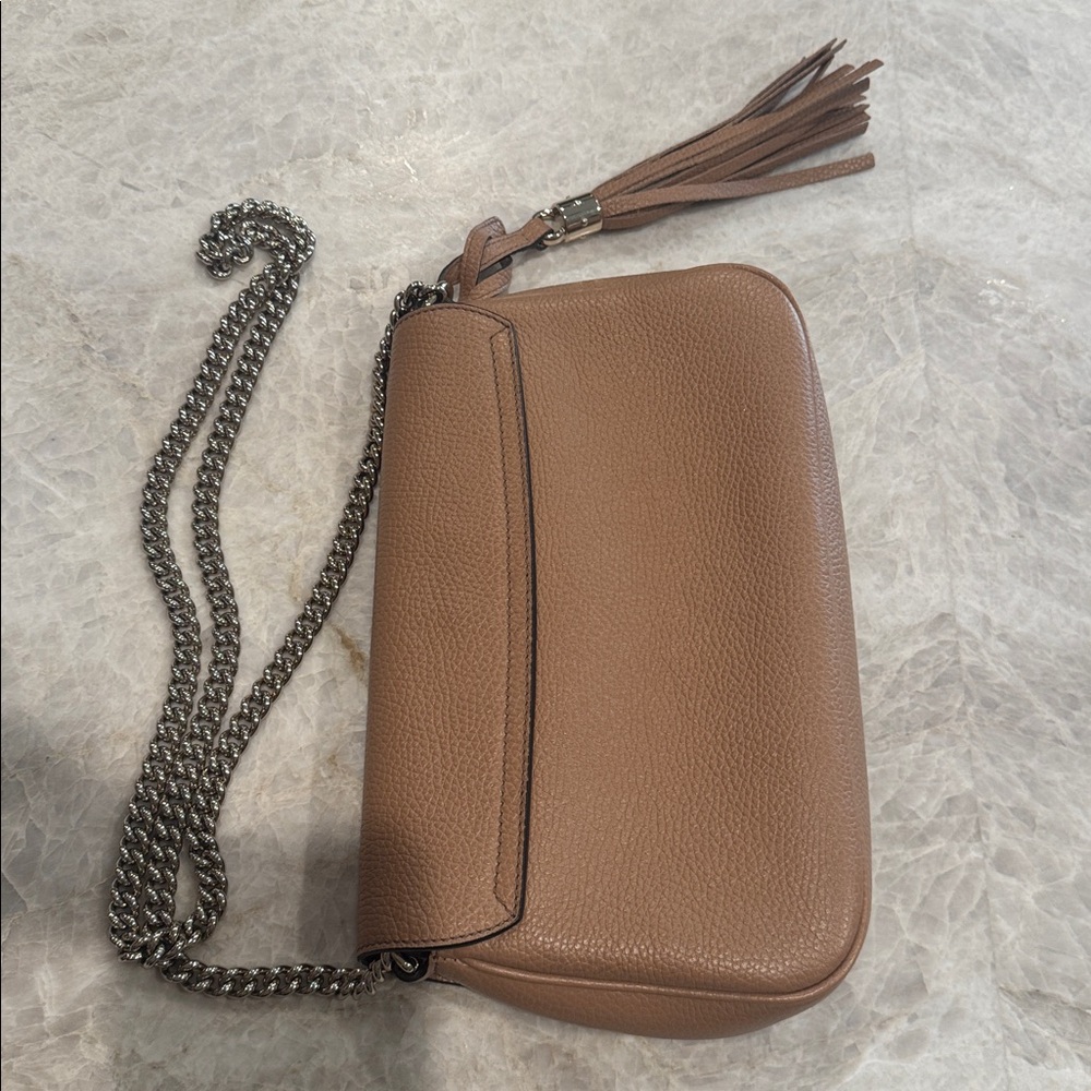 Gucci Brown Leather Crossbody SoHo Bag with Chain Strap - Picture 5 of 5